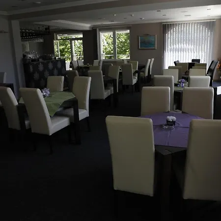 Hotel Acimovic 4*
